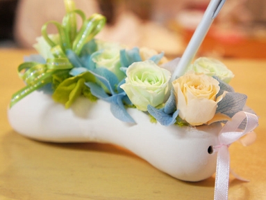 ペン立て　フラワーペンスタンドプリザーブドフラワー　お花雑貨　バレエシューズ　父の日　ペン立て