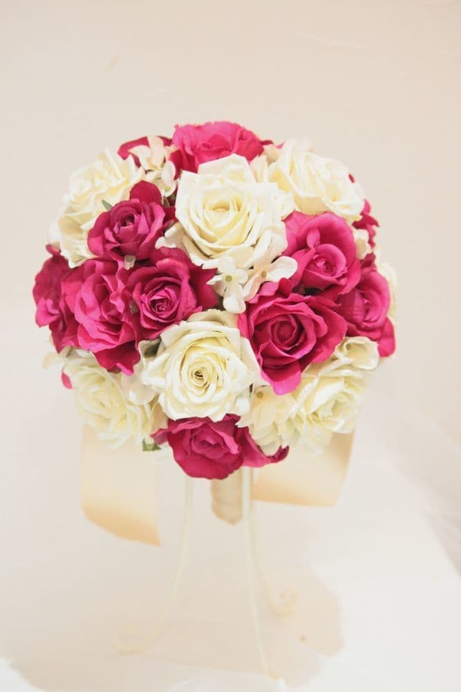 貴女のオリジナルブーケ　造花　アーティフィシャルフラワー　生花　プリザーブドフラワー　クオリティの高い