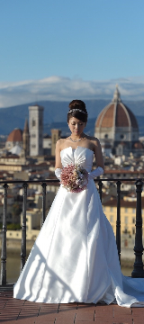 高級造花専門店アンクラフトは１級フラワー装飾技能士がアーティフィシャルフラワー（造花）で結婚式、ウェディングブーケ、髪飾り、ウェルカムボードなど無料相談開催。安くて低価格のブーケを10,000円からオーダーできます。ブーケのレッスン、只今レッスン料無料。おしゃれなブーケを制作致します。阪神電車、鳴尾・武庫川女子大駅。大阪、兵庫県、関西、西宮の隠れ家地下１階店舗あります。