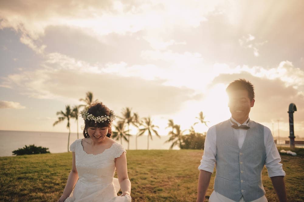 高級造花専門店アンクラフトは１級フラワー装飾技能士がアーティフィシャルフラワー（造花）で結婚式、ウェディングブーケ、髪飾り、ウェルカムボードなど無料相談開催。安くて低価格のブーケを10,000円からオーダーできます。ブーケのレッスン、只今レッスン料無料。おしゃれなブーケを制作致します。阪神電車、鳴尾・武庫川女子大駅。大阪、兵庫県、関西、西宮の隠れ家地下１階店舗あります。