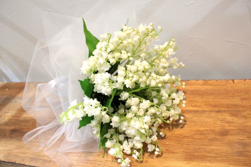 スズランのブーケ♪ 高級造花専門店　オーダーメイド　アンクラフト　国家資格1級　大阪　関西　兵庫県