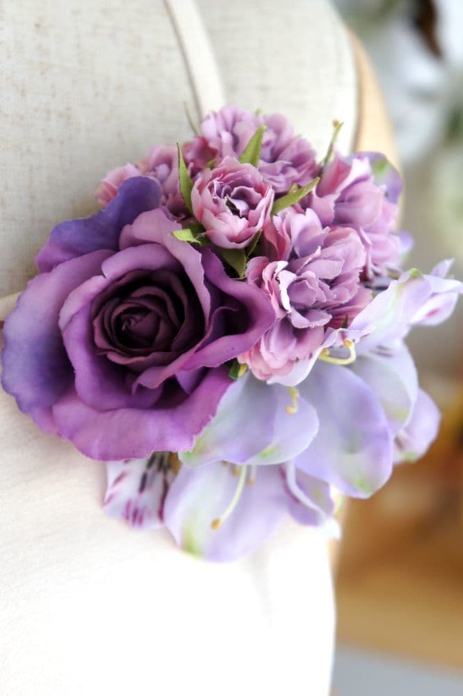 コサージュのオーダーメイド承ります